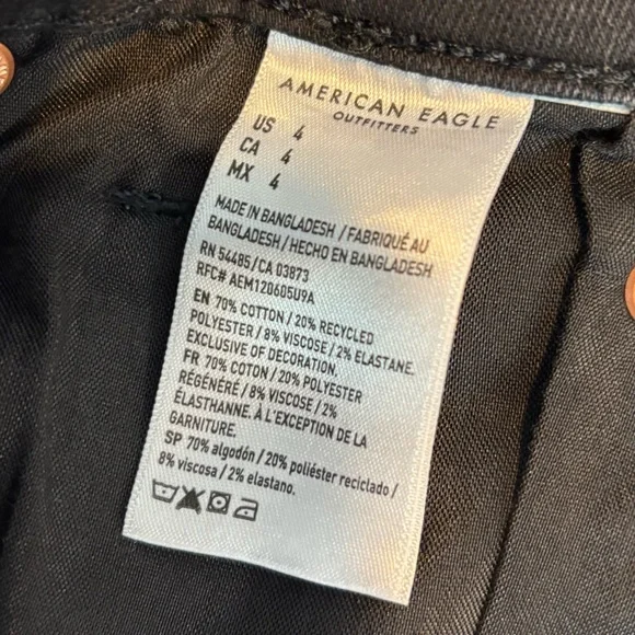 American Eagle black stretch denim distressed cutoff jean shorts size 4 - Picture 8 of 9